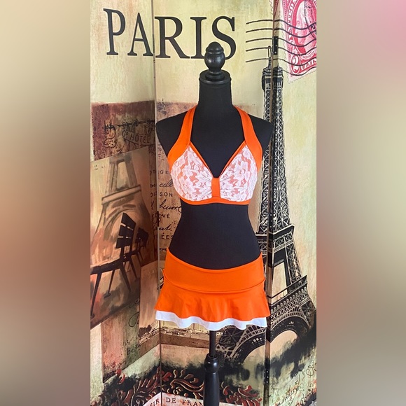 The Lineup Dance wear Halter top and skirt set, Size Medium - Picture 2 of 10